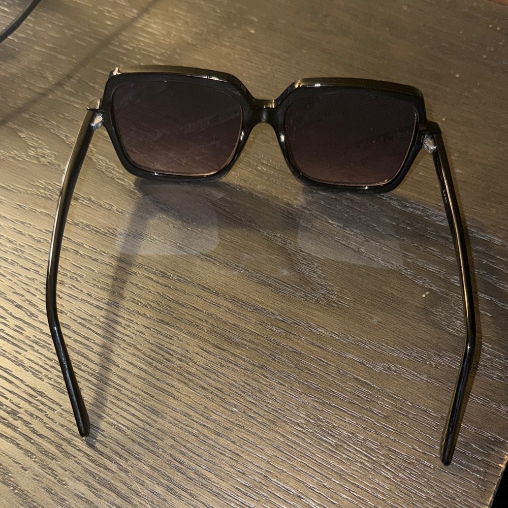 Black Rectangular Sunglasses Duo - Dark Lenses - image 6